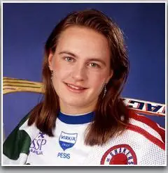 Riikka VÄLILÄ